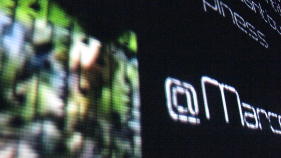 Marvim Gainsbug: the Twitter based Song Composer