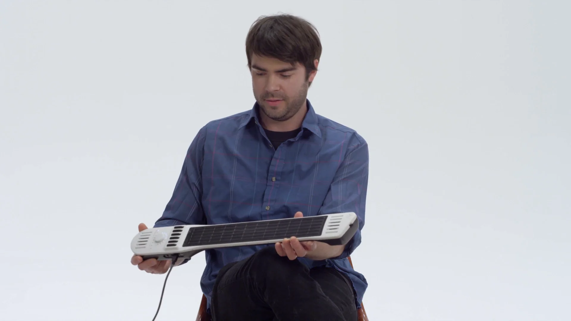 Introducing the Artiphon INSTRUMENT 1