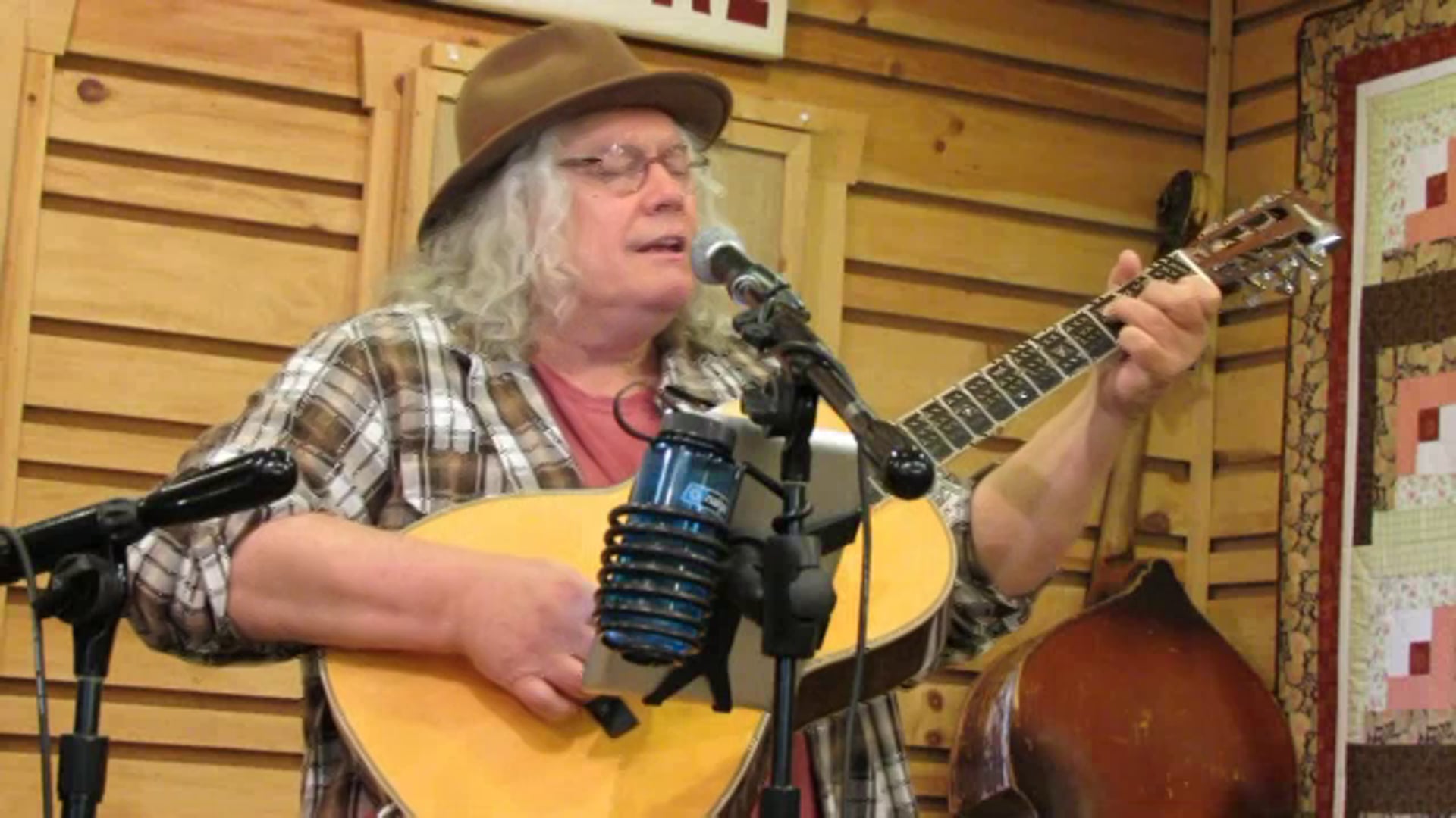 Promotional video thumbnail 3 for Ron Ireland