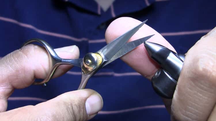 How To Sharpen Scissors Like A Pro 