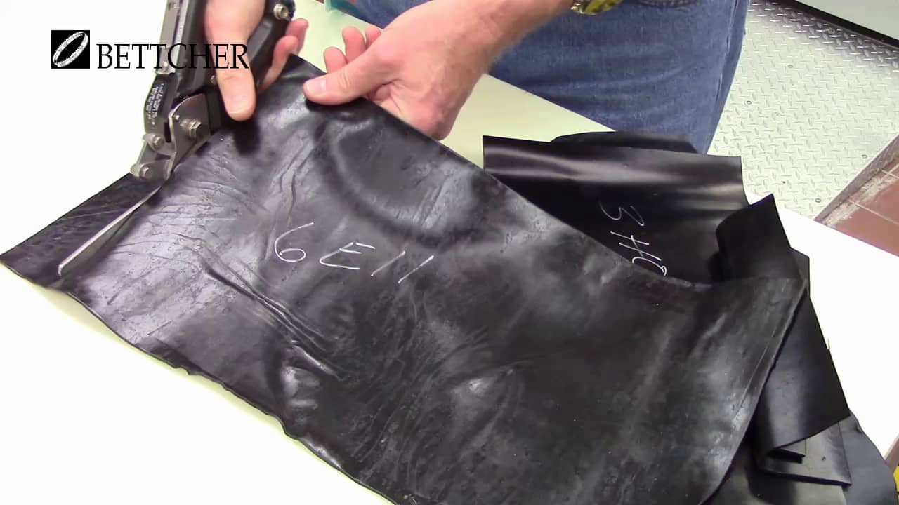 Cutting Rubber Sheet Materials on Vimeo
