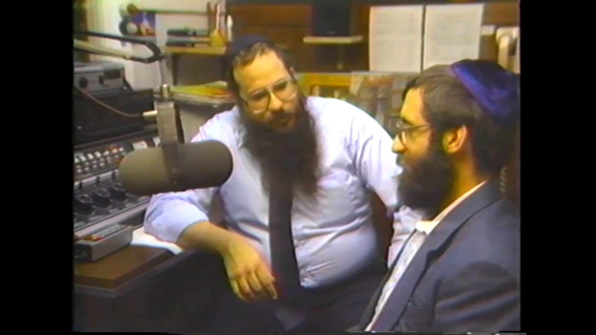 The Lamplighters of Lubavitch Chabad of Illinois