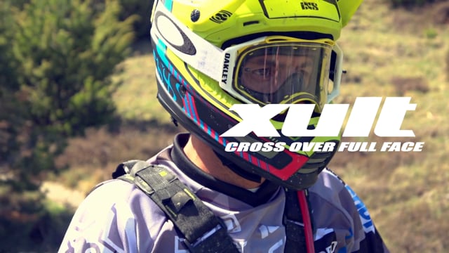 The Xult - A Cross Over Full Face Helmet