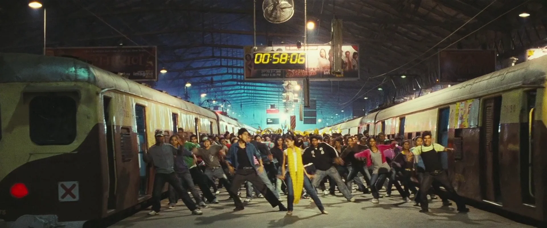 Slumdog Millionaire Main on End Titles