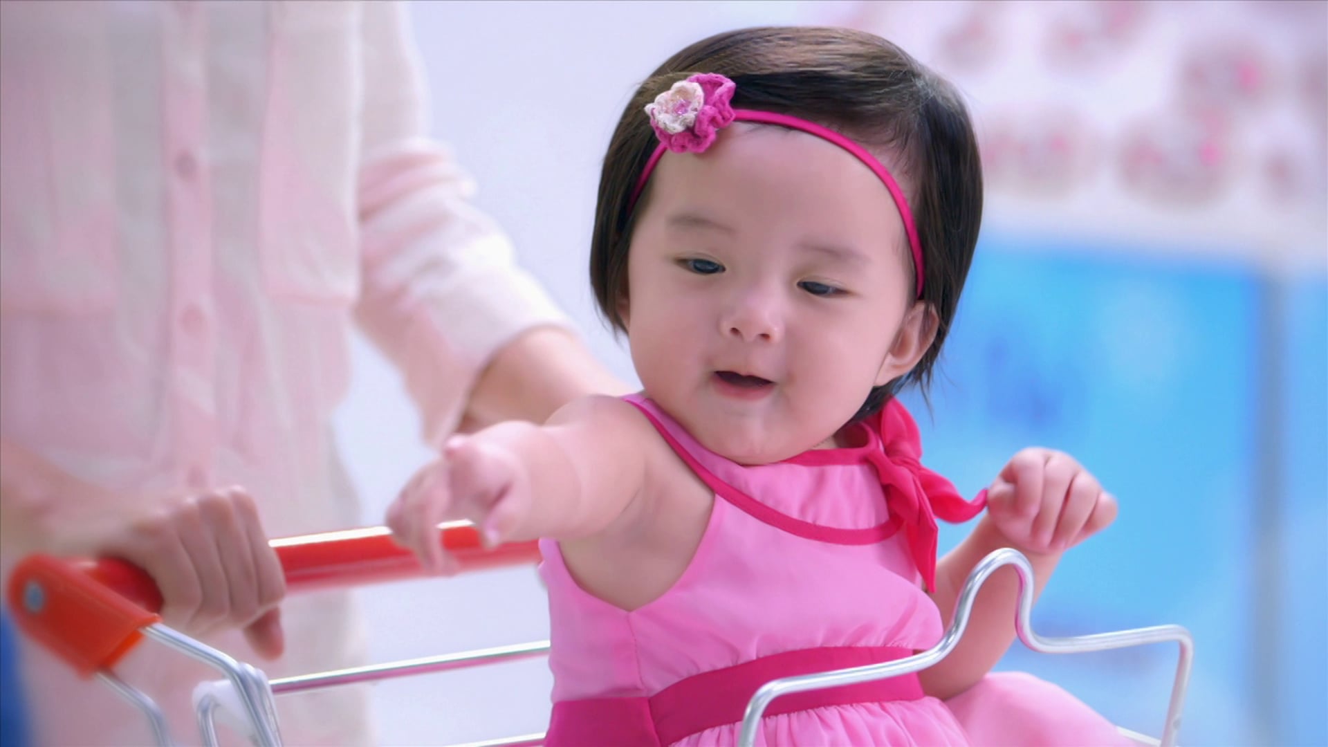 Director / Babyflo Ad / Tiny