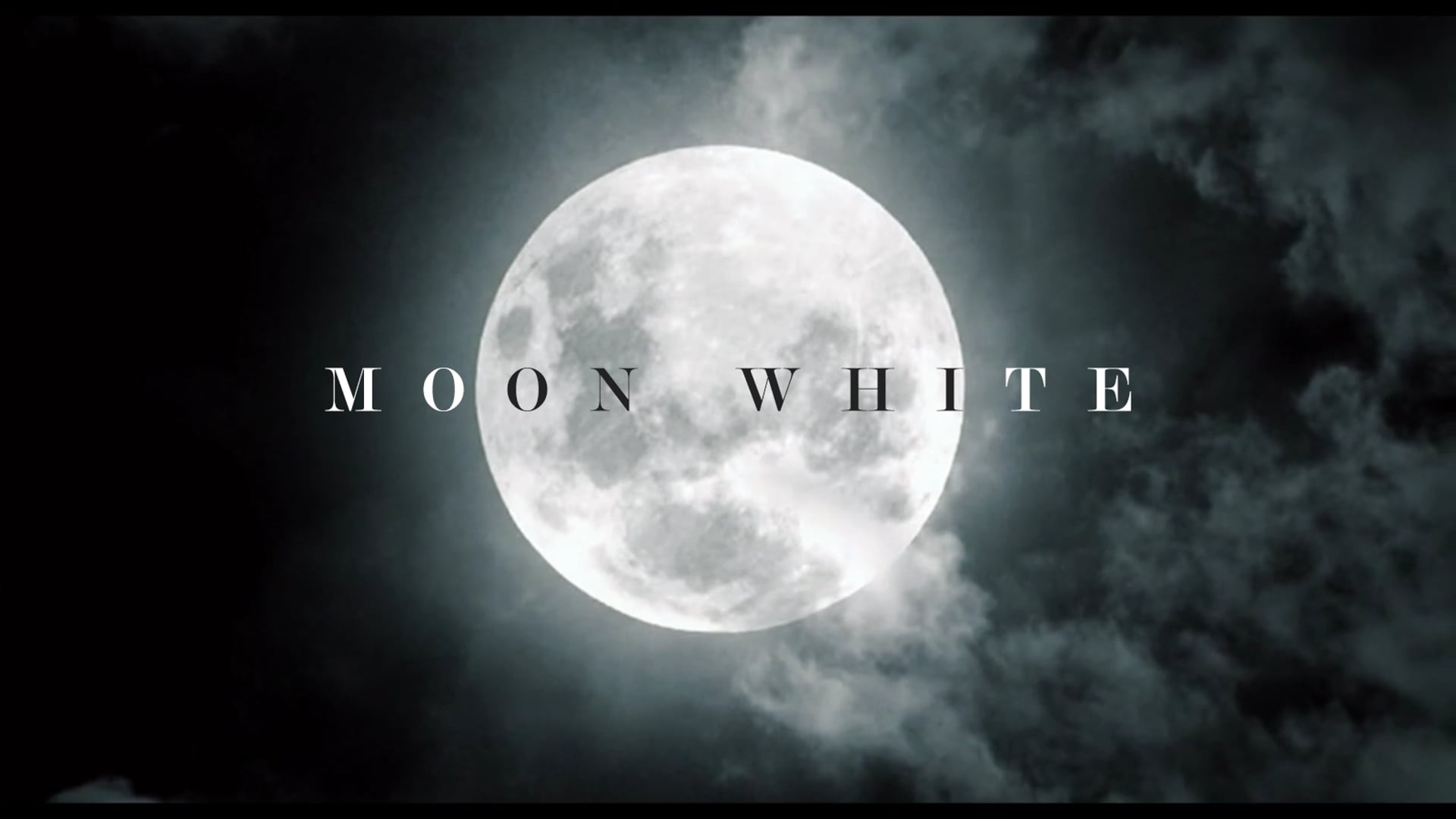 Moon White - Short (2015)