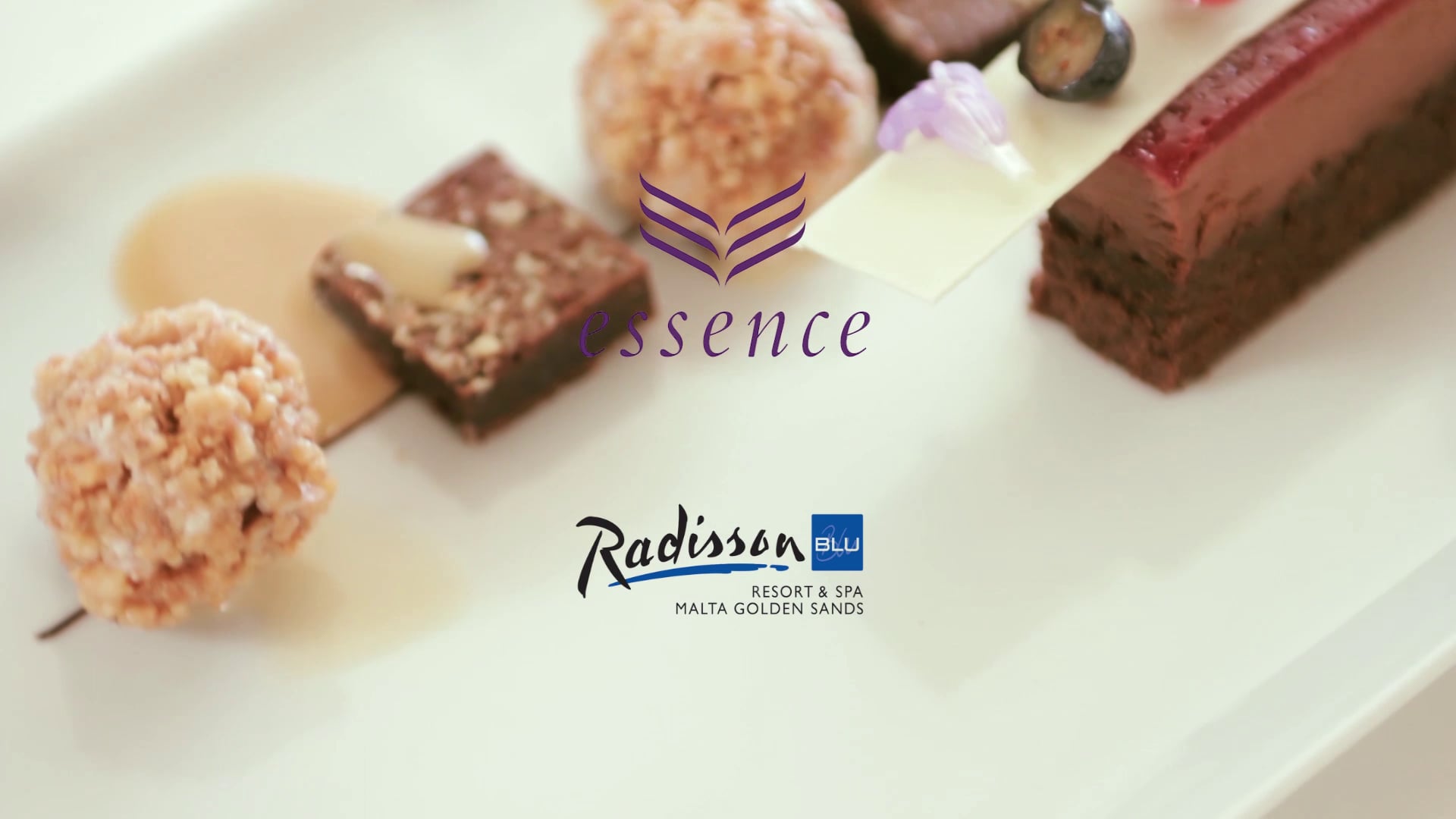 Essence Restaurant - Radisson Blu Resort & Spa