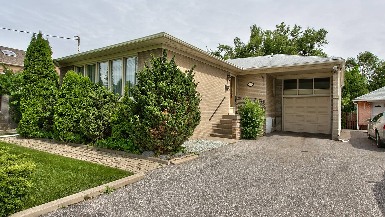 56 Hagersville Court, Toronto on Vimeo