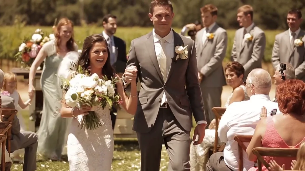 The Knot Dream Wedding 2015video by Love & You Video, wedding at(00)