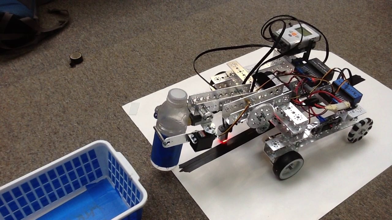 Tetrix Arm and Gripper on Vimeo