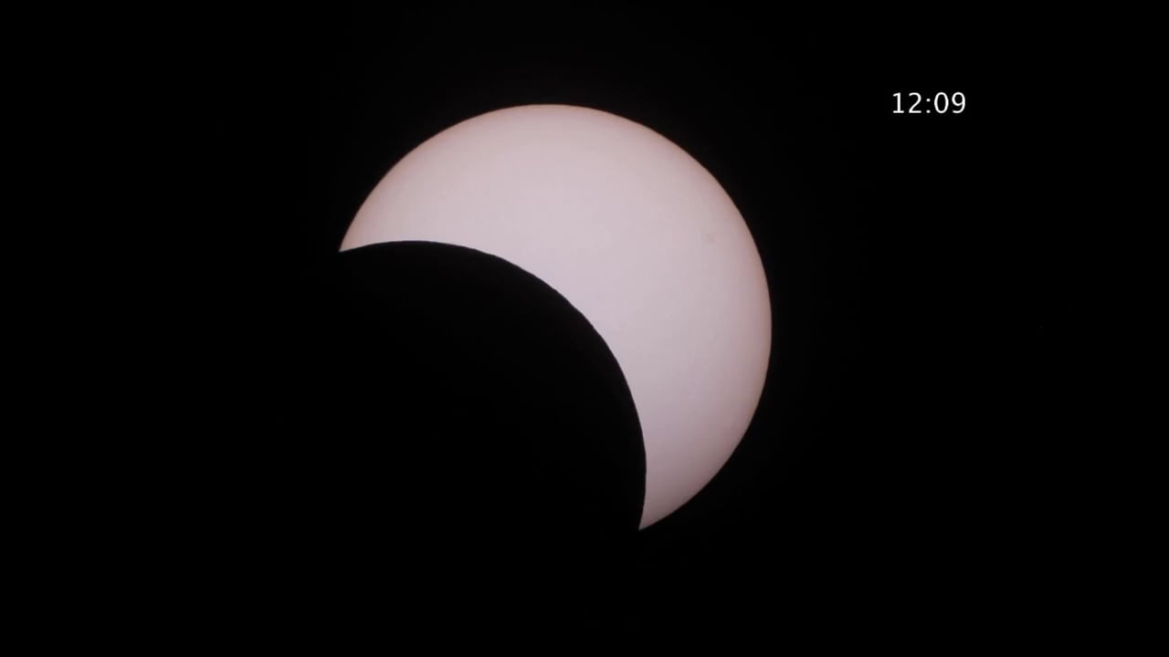 Solar eclipse 20.03.2015 on Vimeo
