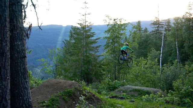 Jumping Joy Division - Bodhi Kuhn