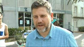 Els alumnes del projecte Tu pots de l'institut fan una parada a mercat