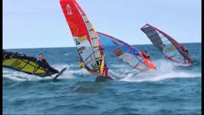 El jove italià Matteo Iachino guanya el GP Catalunya Costa Brava de windsurf.
