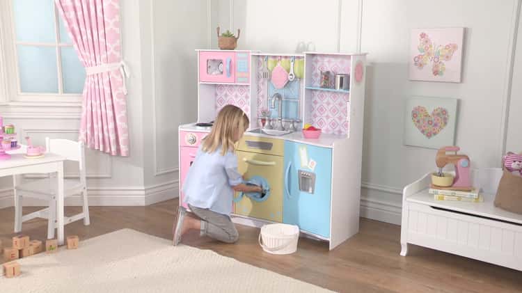 Kidkraft sweet sale treats pastel kitchen