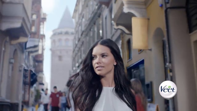 VEET | ADRIANA LIMA - NATURALS