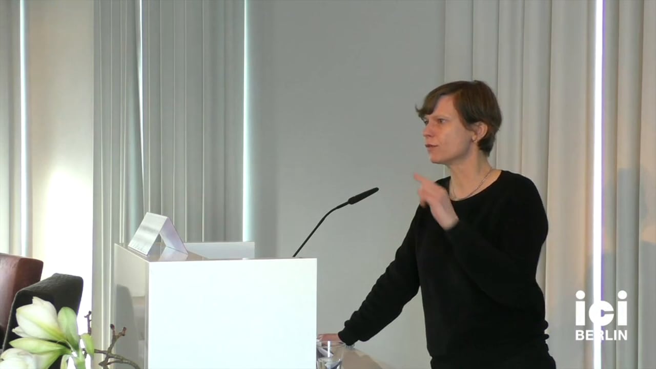 Discussion with Katja Diefenbach [1, 3]