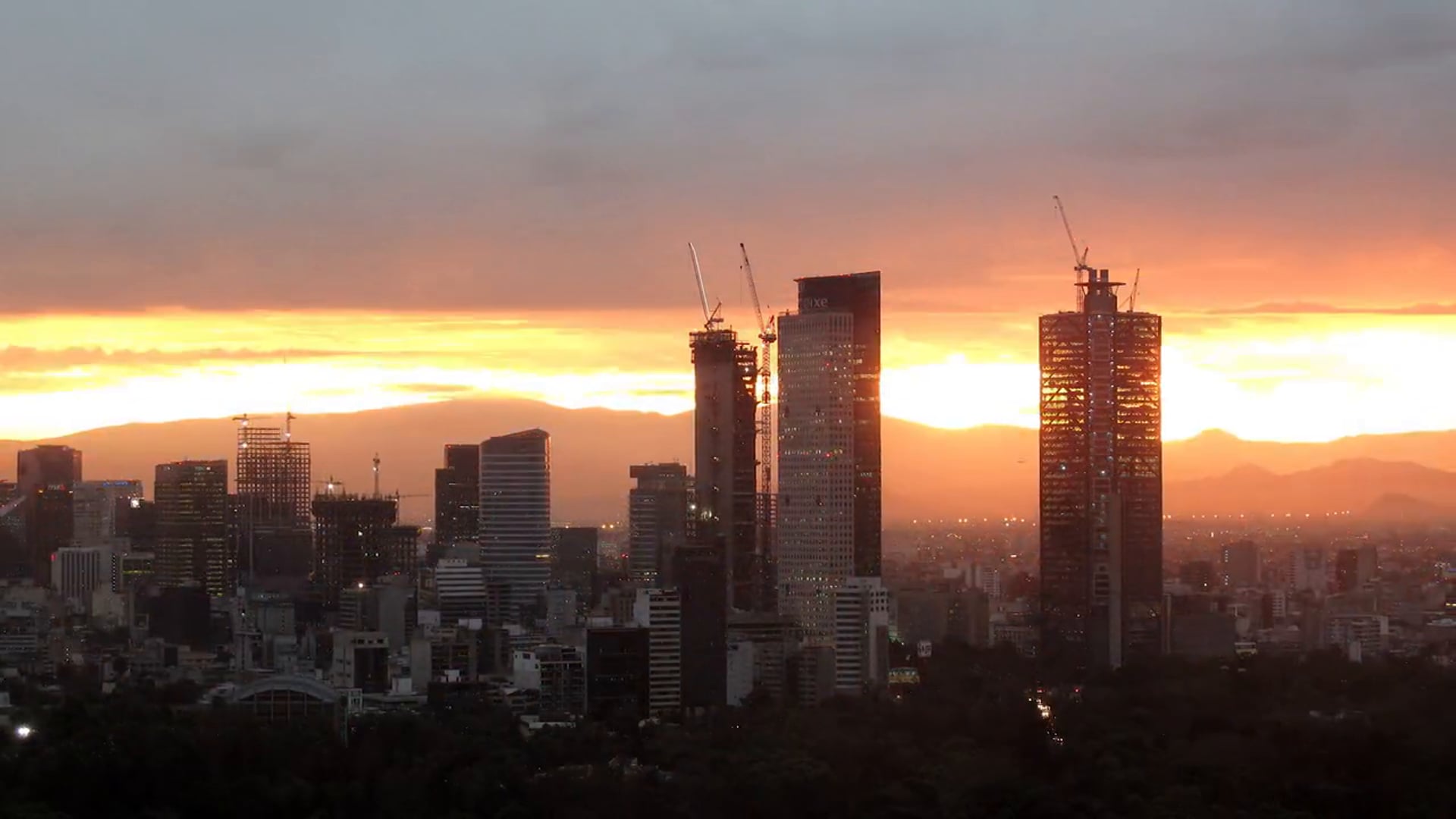 Construction Timelapse of Torre Reforma Skyscraper in Mexico City