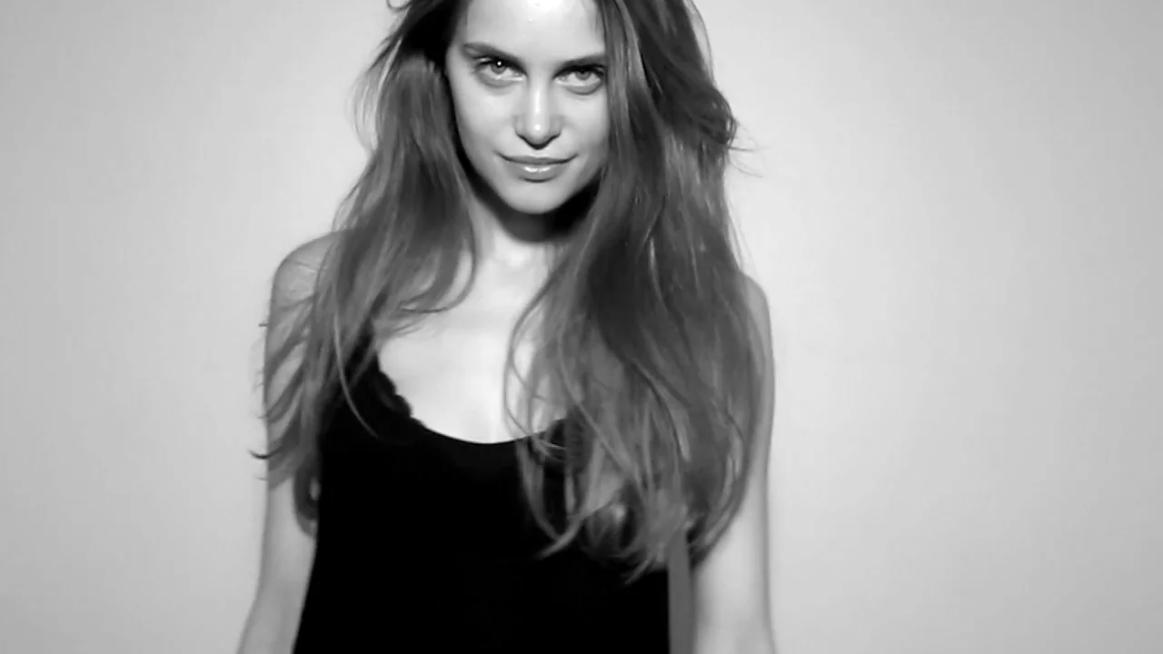 Sandra @ UpModels  