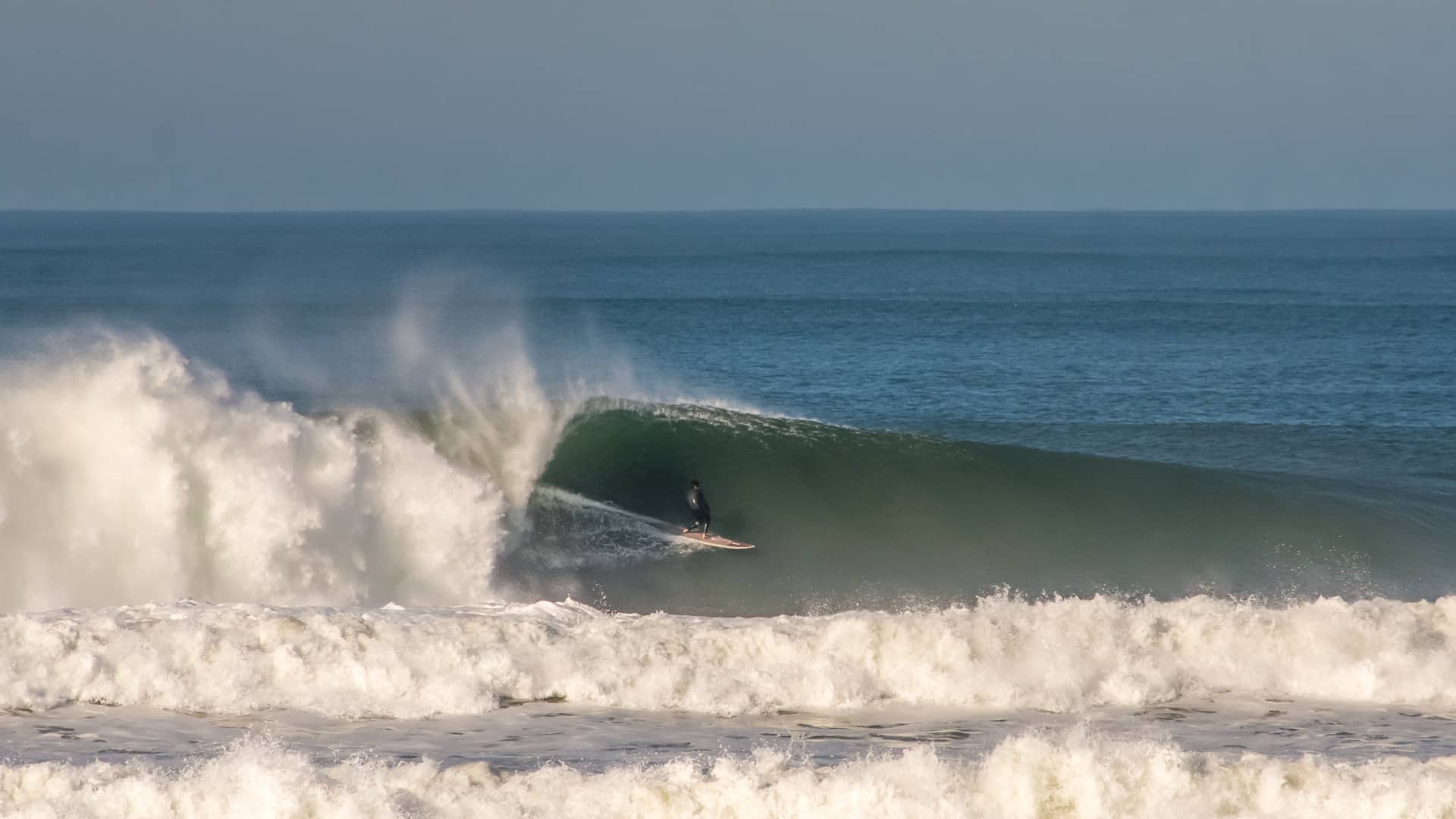 Cyrus Sutton Surfing on a Wood and EPS Hess Surfboards Gun on Vimeo