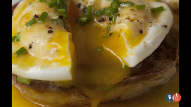 Poach an egg perfectly