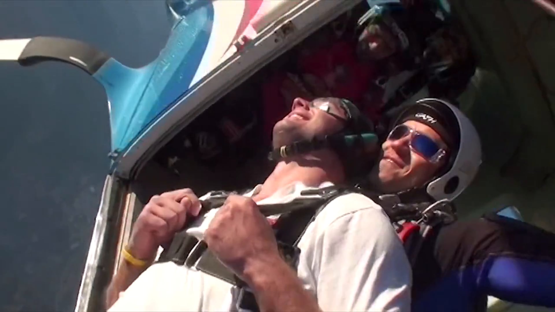 Hot Wheels World's Best Driver- Behind-the-Scenes 6 - Hot Wheels