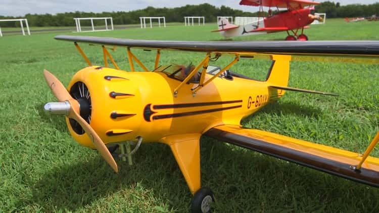 Beautiful RC jet flying with the Tulsa Glue Dobbers : r/RCPlanes