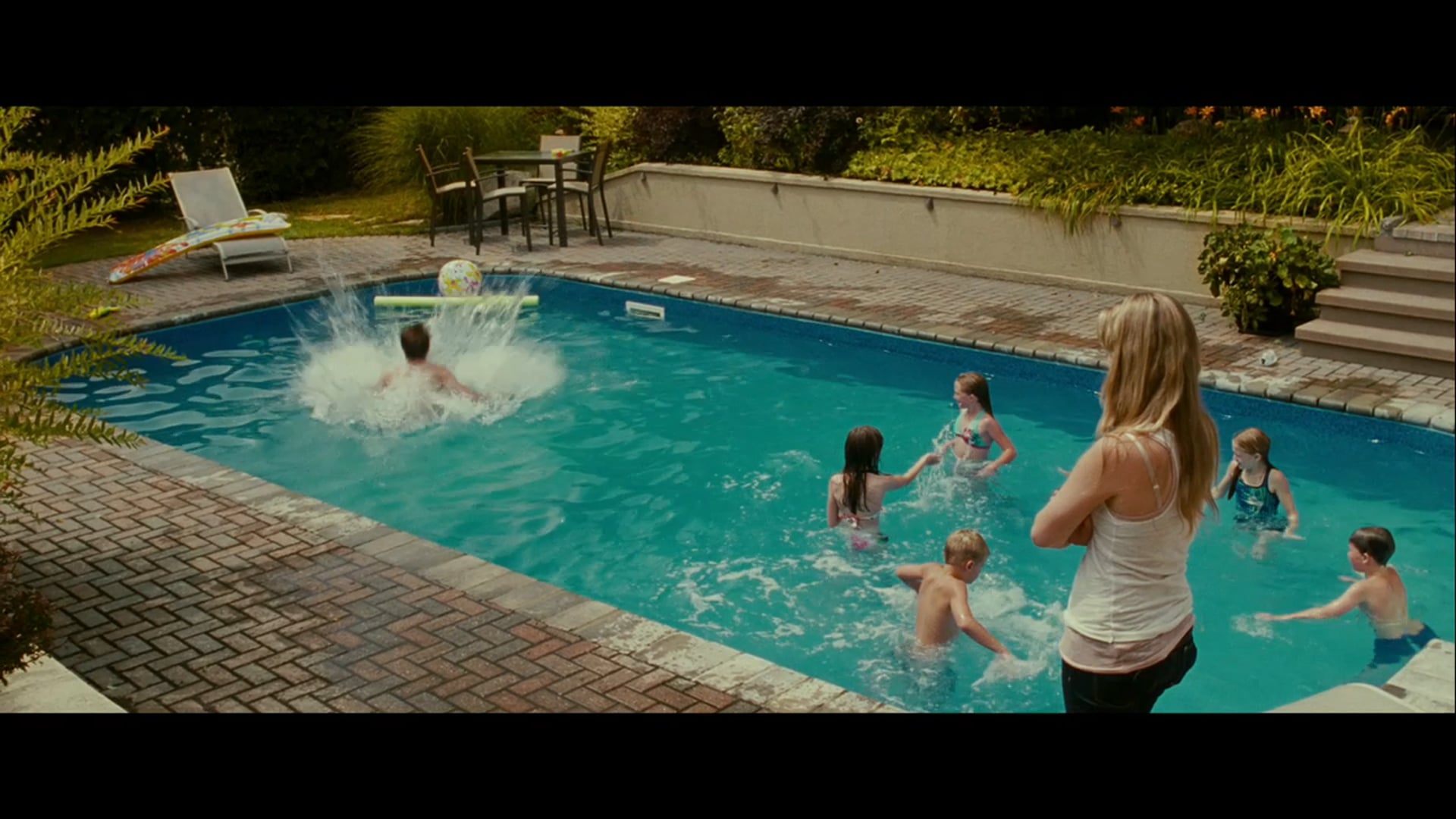 TRAILER - Key Art Award Winner (Bronze)