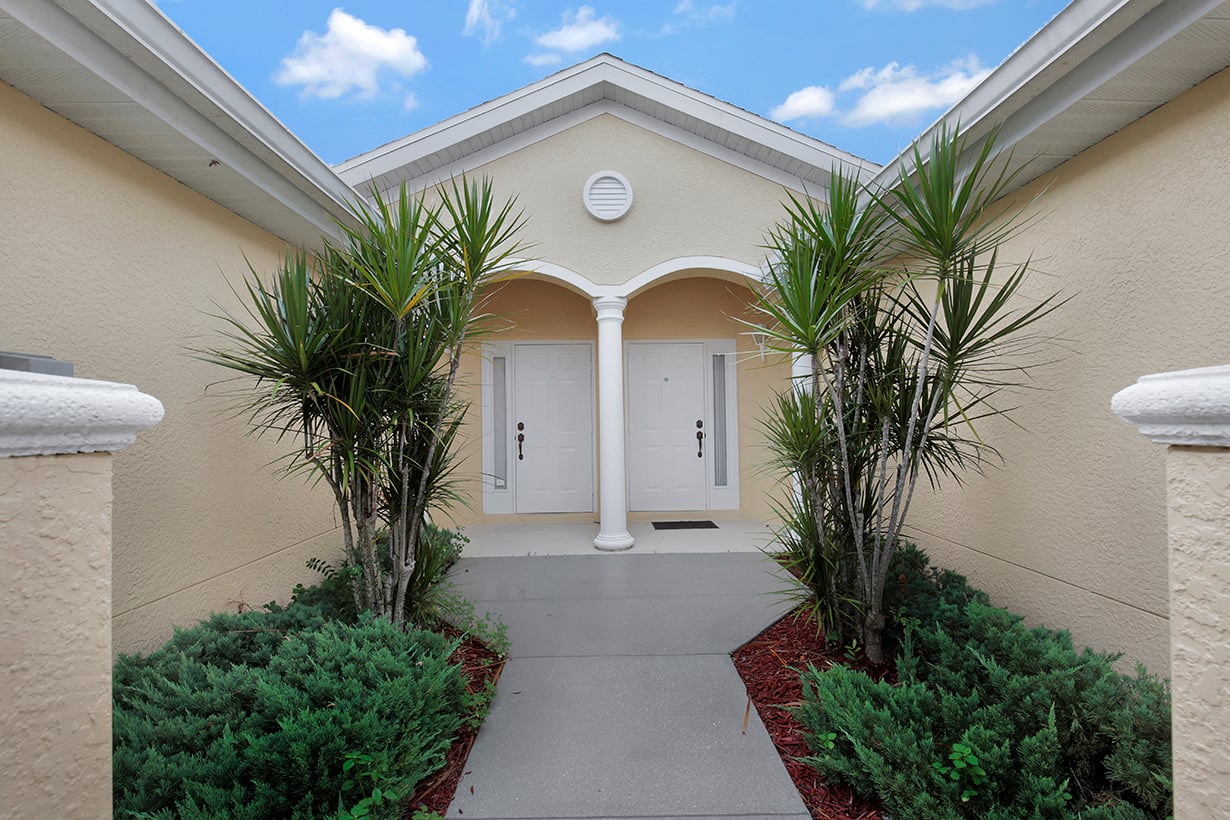 6168 Mandalay Circle, Naples FL 34112 on Vimeo