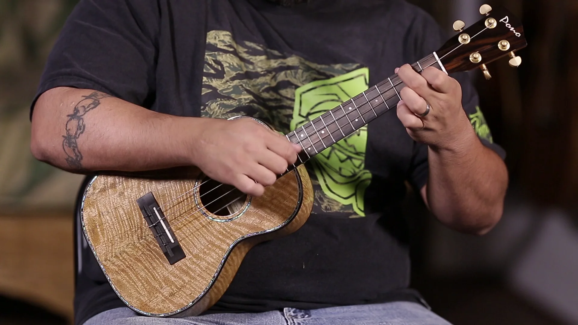 【Pono】Pro Classic RS The Ukulele Site | Pono PC Cedar/Macassar Tenor