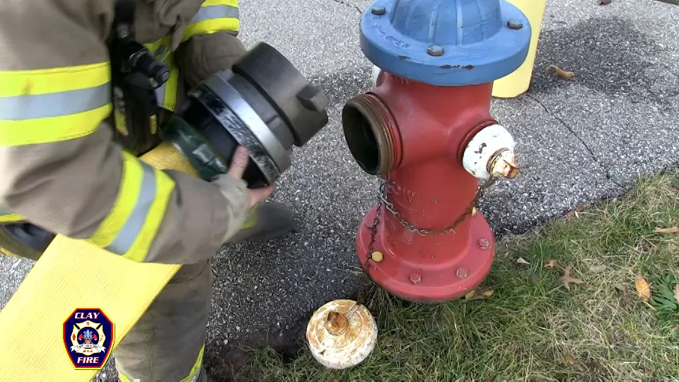 Fireground Operations - Hydrant Ops & Forward Hose Lay 