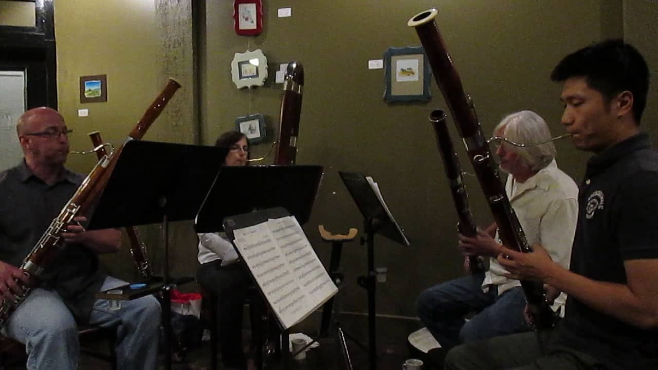 Bassoons across Nebraska at Mo Java Cafe in Lincoln on Vimeo
