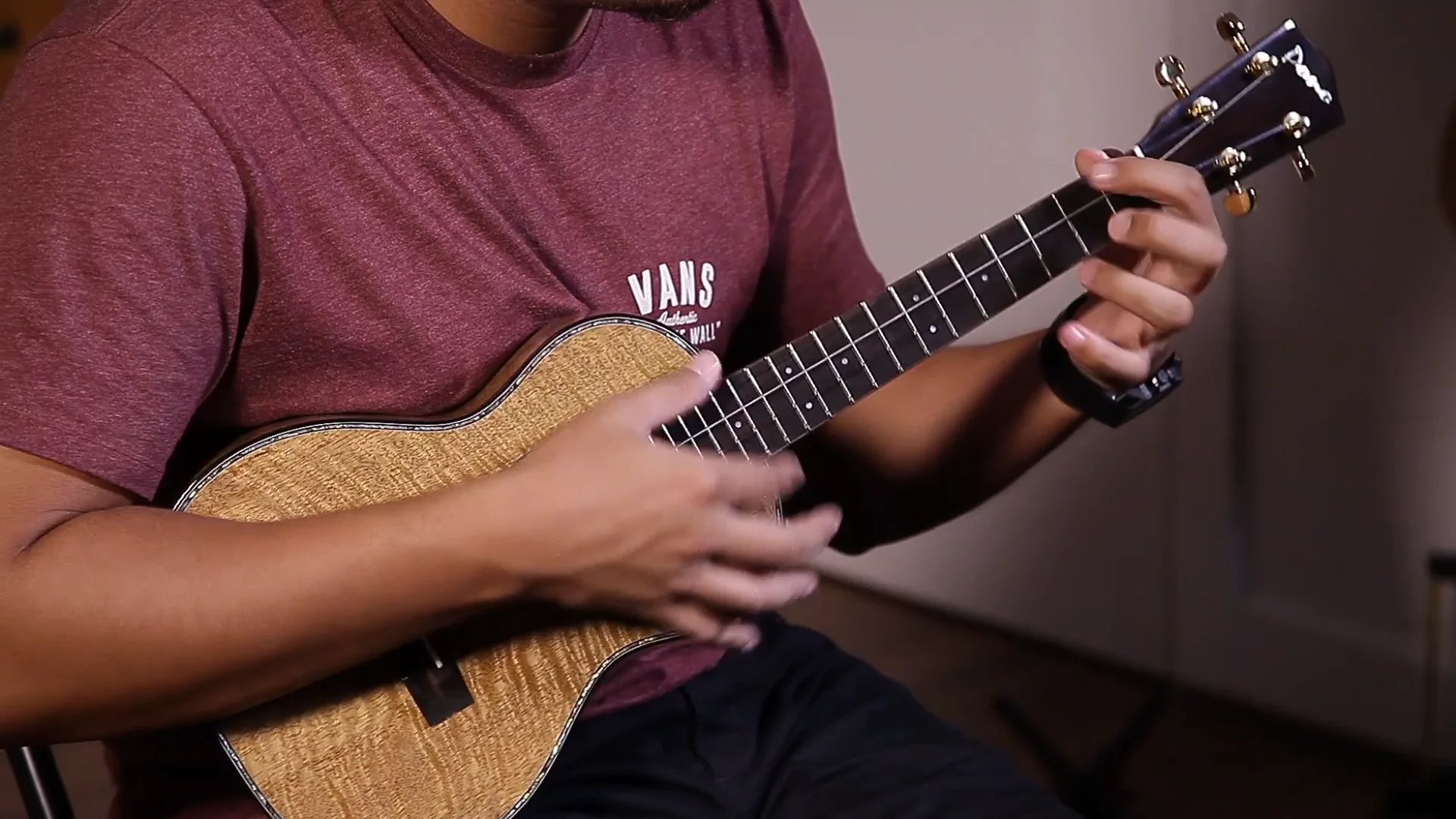 【Pono】Pro Classic RS The Ukulele Site | Pono Pro Classic 5 Series Mango Tenor