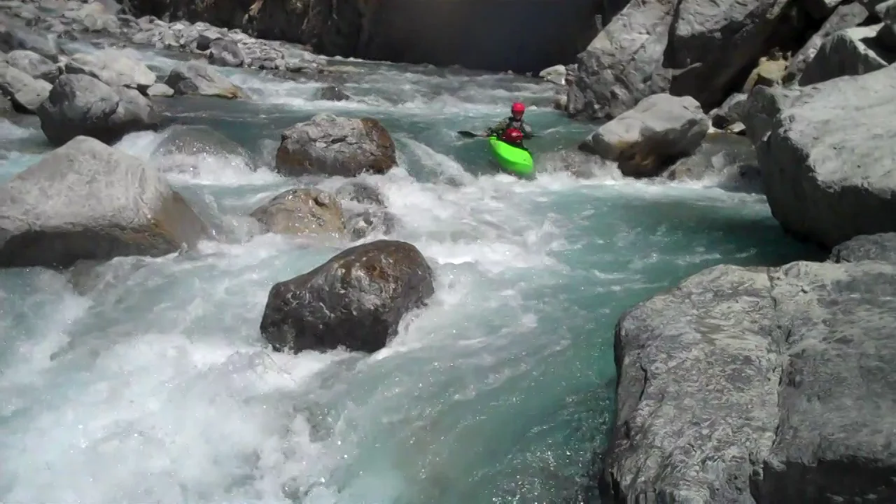 More not so great kayaking on Vimeo