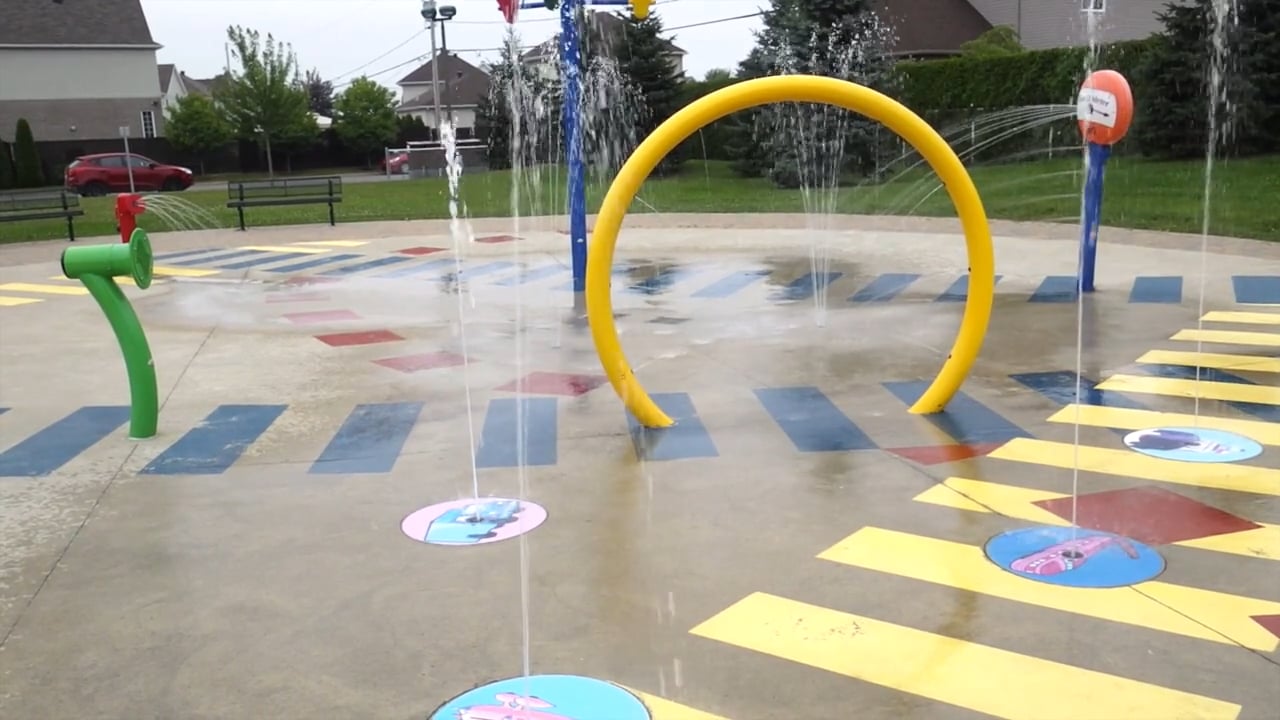 Vaudreuil-Dorion - Parc Jean-Jacques-Bertrand Splash Pad on Vimeo