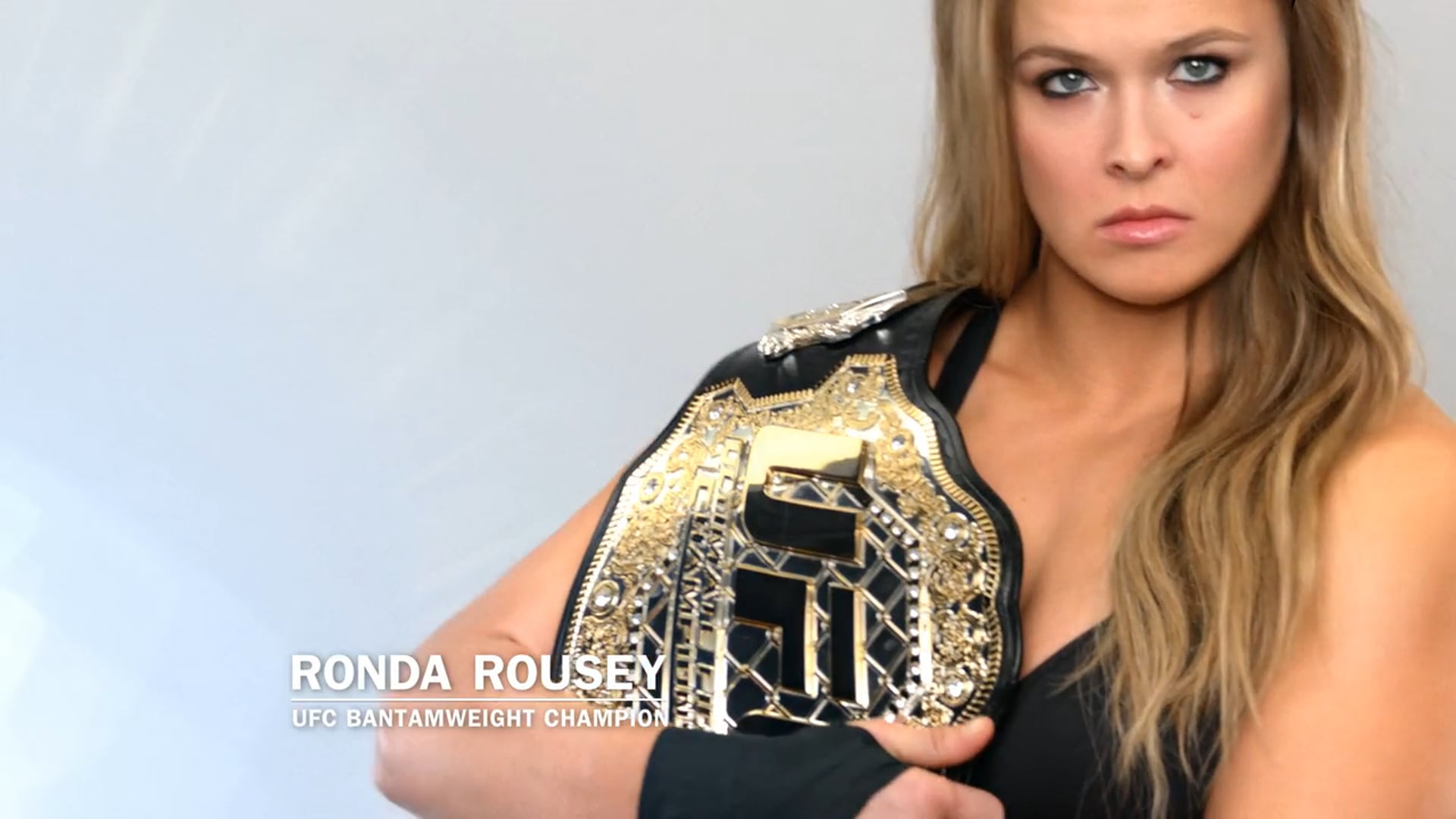 Ronda Rousey -Cinnamon Swirl French Toast Breakfast Sandwich - :30