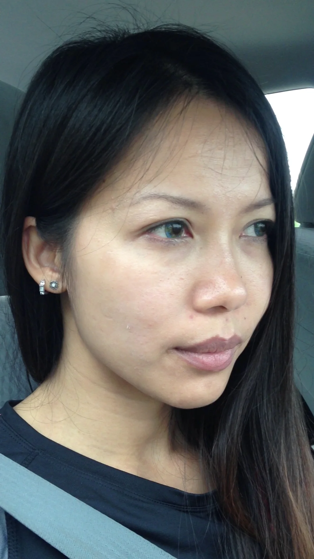 Green/blue/honey contact lense on Vimeo