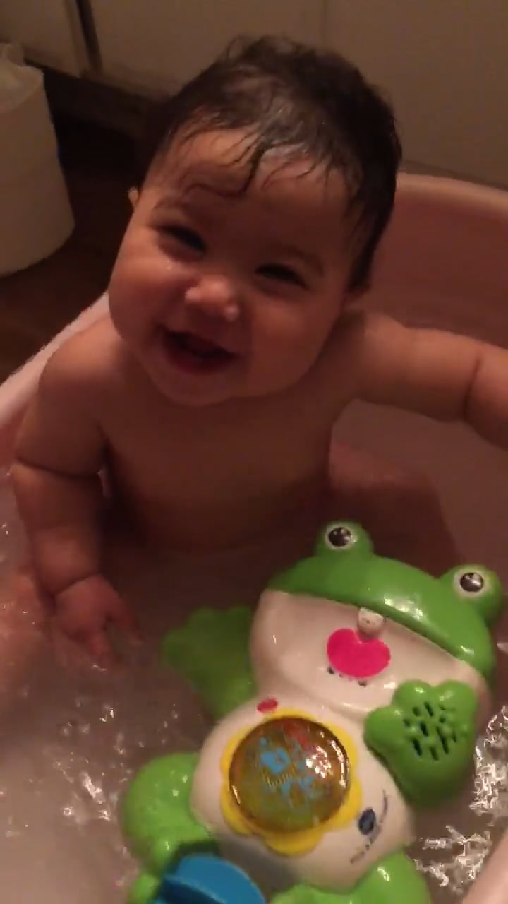 Bath time on Vimeo