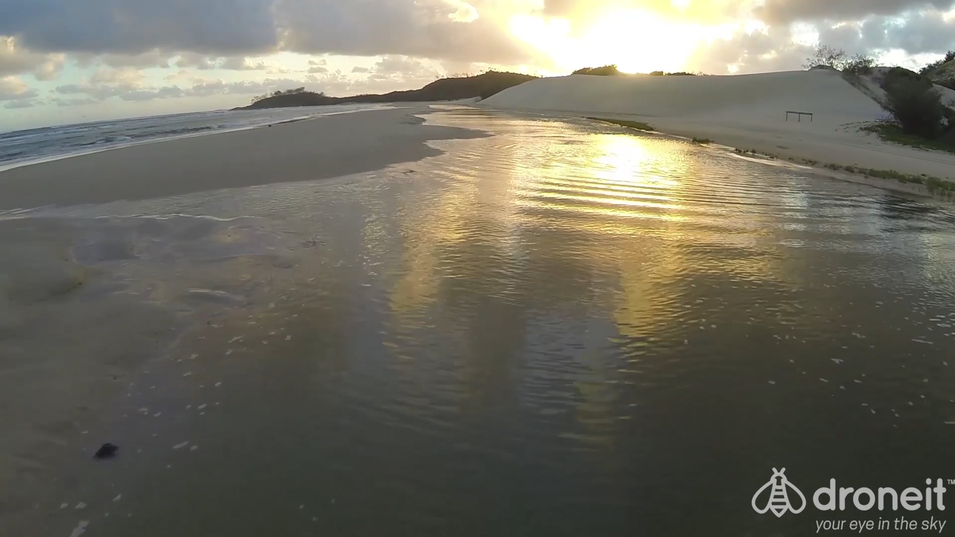 Fraser Island Orchid Beach on Vimeo