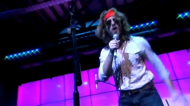 Global Radio - Alex Wright sings 'All Right Now'