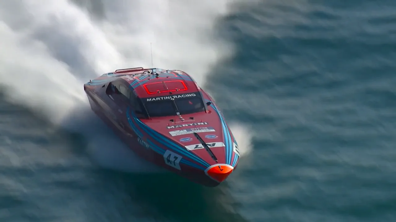 Vector Martini Racing - Cowes Torquay 2015 on Vimeo