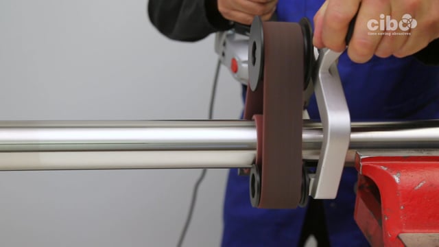 Vreemdeling Kinderpaleis Marco Polo Deburring sharp edges of an aluminum plate in Cibo applications on Vimeo