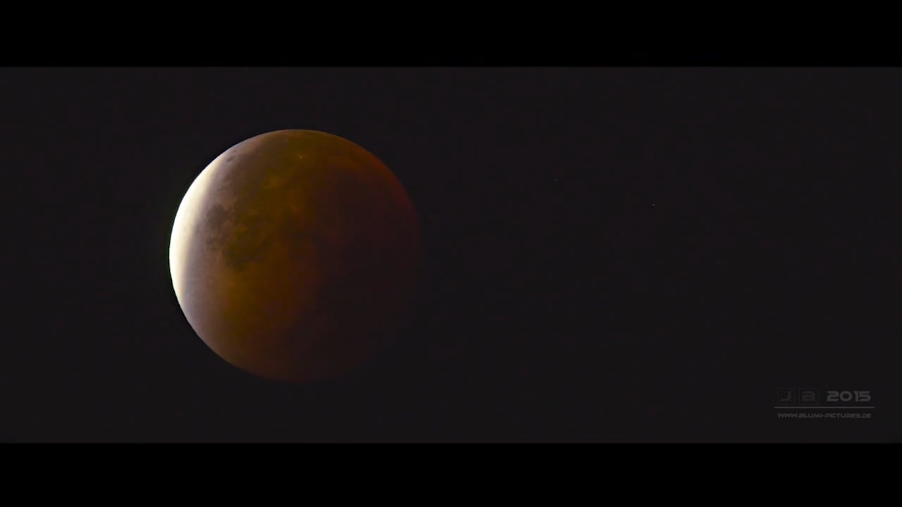 Lunar Eclipse on Vimeo
