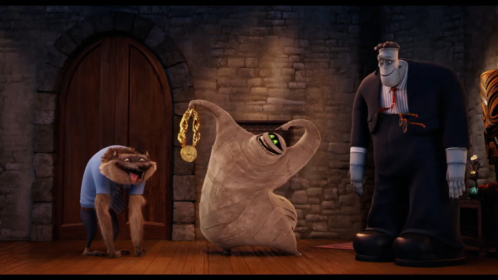 HOTEL TRANSYLVANIA 2 - "Fall" TV15