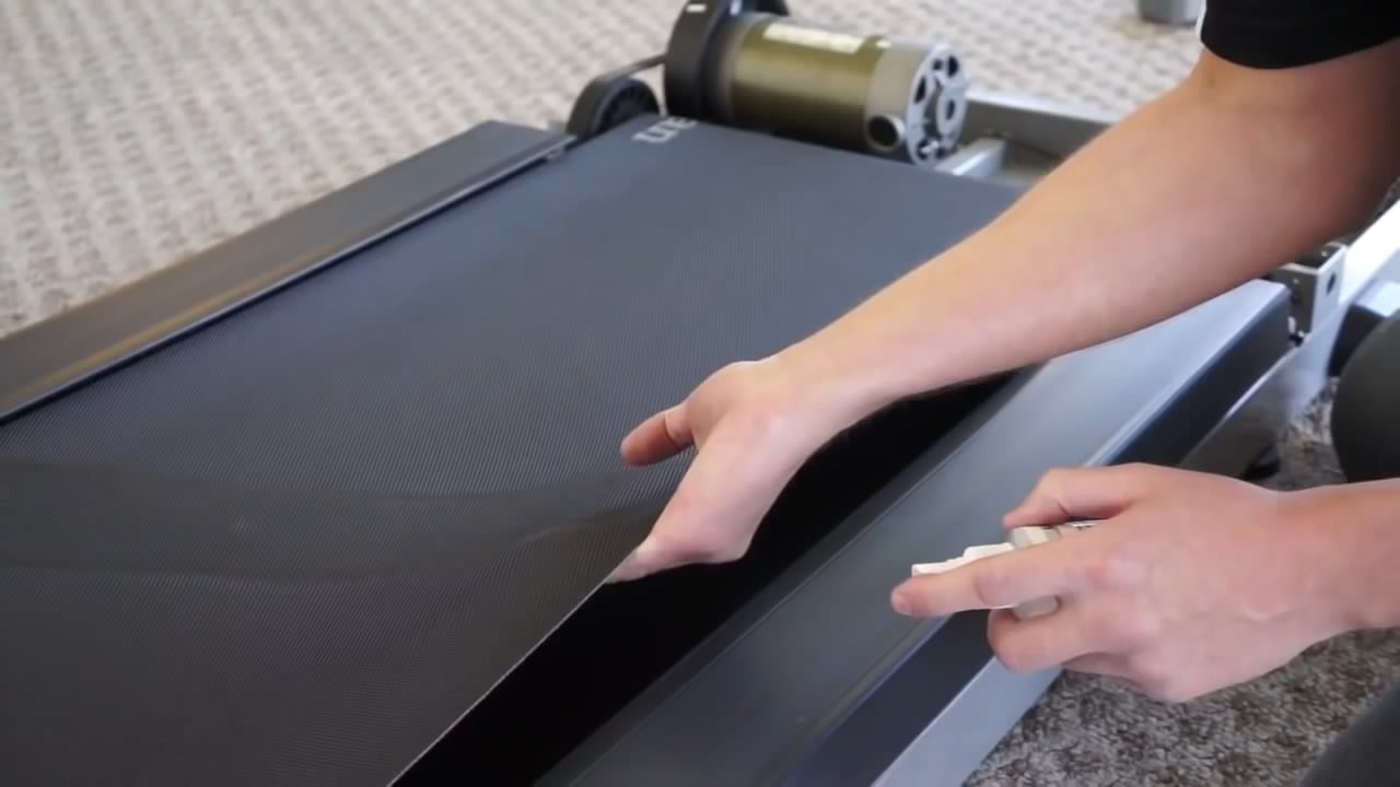 LifeSpan How to Lubricate Your Treadmill Belt on Vimeo