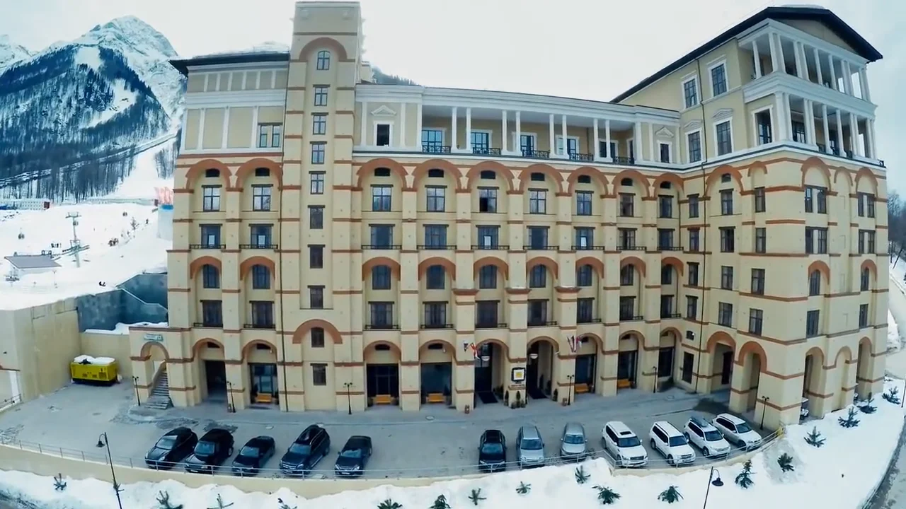 Solis tower 749 weiss. Солис отель красная Поляна. Solis Sochi Hotel красная Поляна. Новотель Сочи красная Поляна.