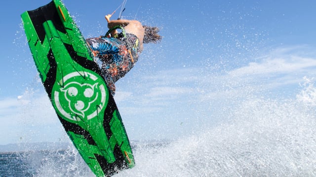 Twin Tip Stoke Is Back!