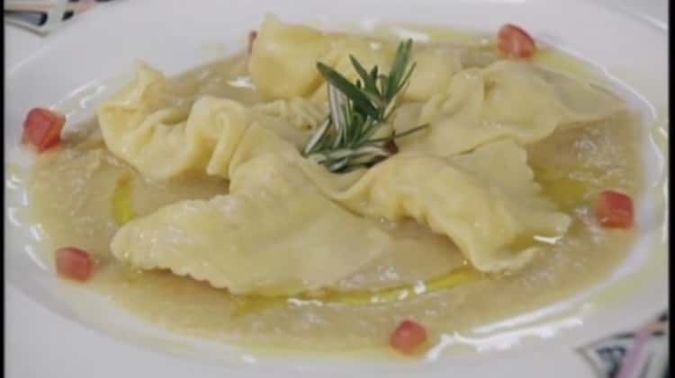 Scampi Ravioli with Rosemary and Chick pea Cream by Michele Sorrentino