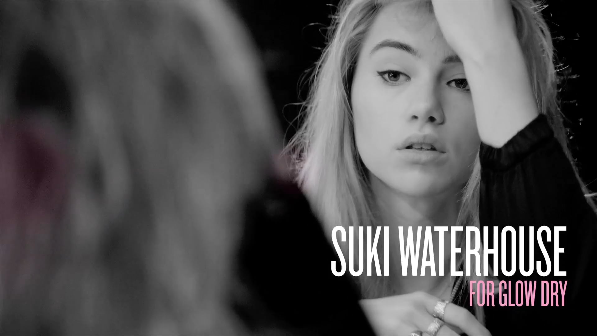 Redken - Glow Dry (w/Suki Waterhouse)