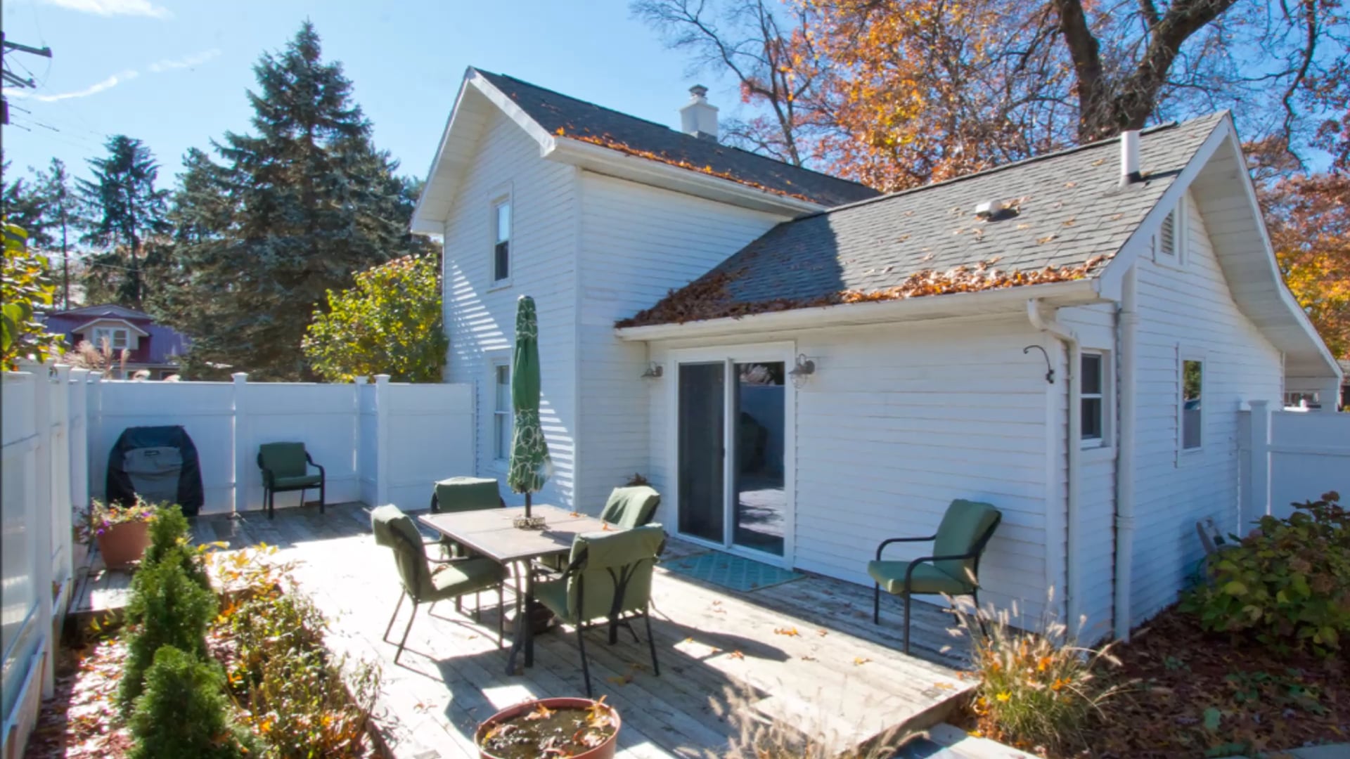 1422 Midland Dr Denny Moore of Keller Williams Realty Grand Rapids on